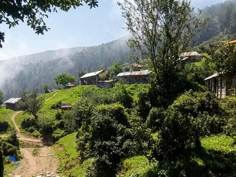 روستای میزبان دریاچه سوها